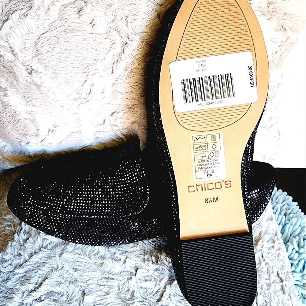 Chico's flat female color black Heloise shoes, size 8 1/2 M.